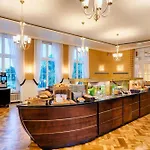 Welcome Hennesee Hotel