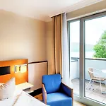 Welcome Hennesee 4*