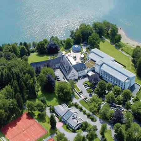 Welcome Hennesee