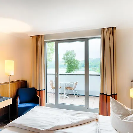 Hotel Welcome Hennesee 4*