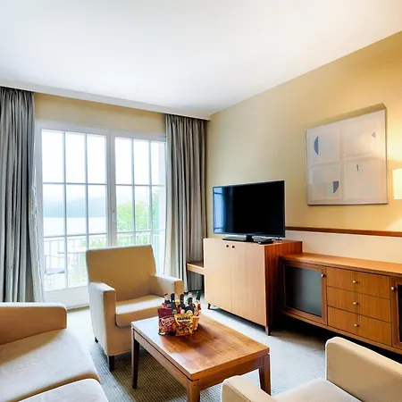 Welcome Hennesee Hotel 4*