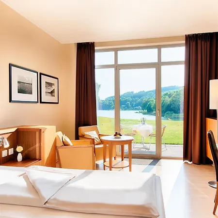 Hotel Welcome Hennesee