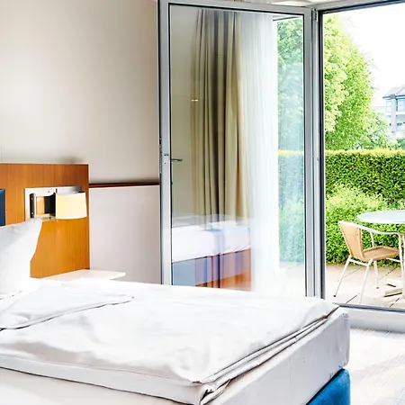 Hotel Welcome Hennesee 4*