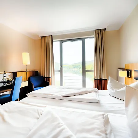 Hotel Welcome Hennesee 4*