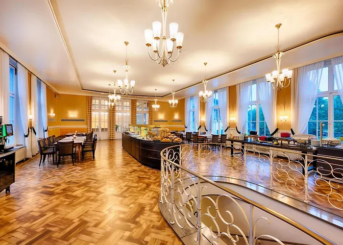 Hotel Welcome Hennesee