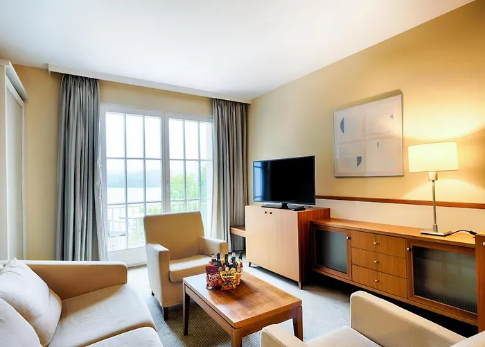 Welcome Hennesee Отель 4*