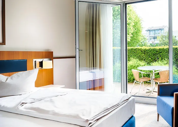 Hotel Welcome Hennesee 4*